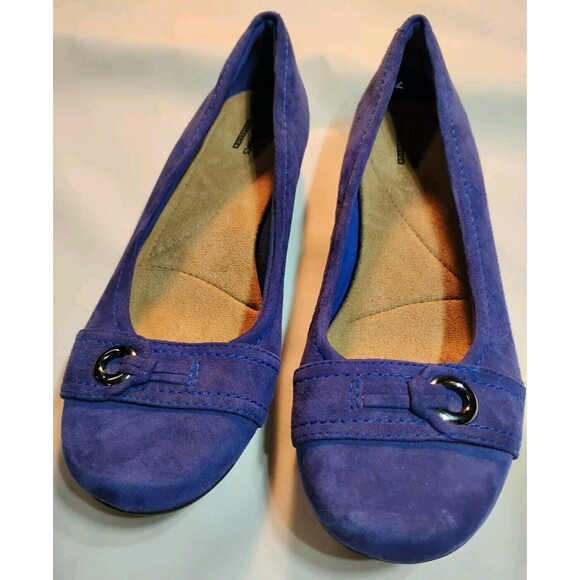 Clarks Royal Blue Suede Flats - Picture 7 of 7